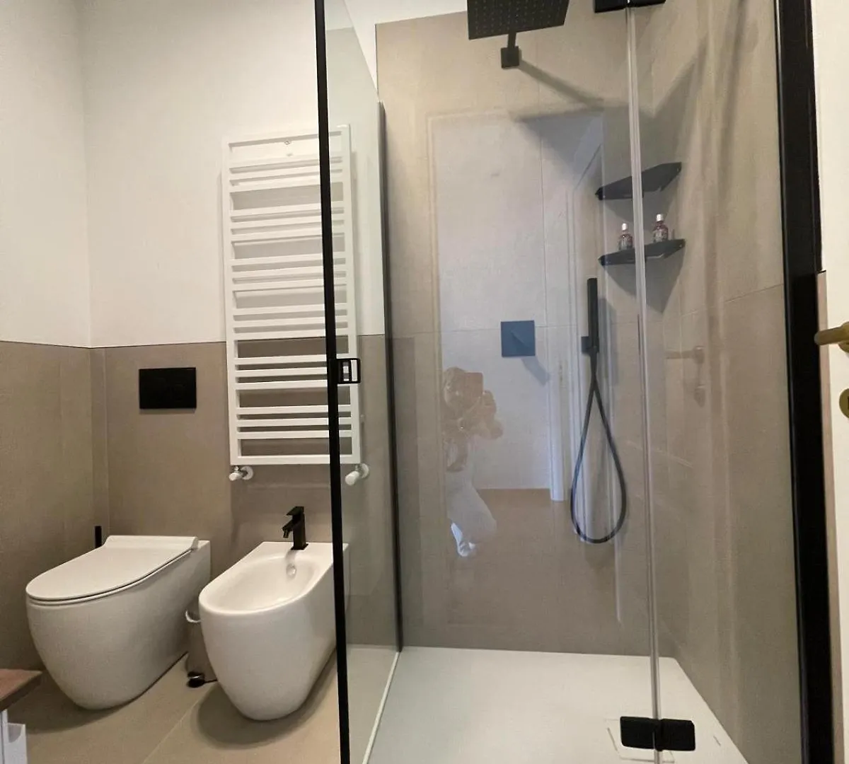 Apartment La Rosa Del Lago Lenno Italy