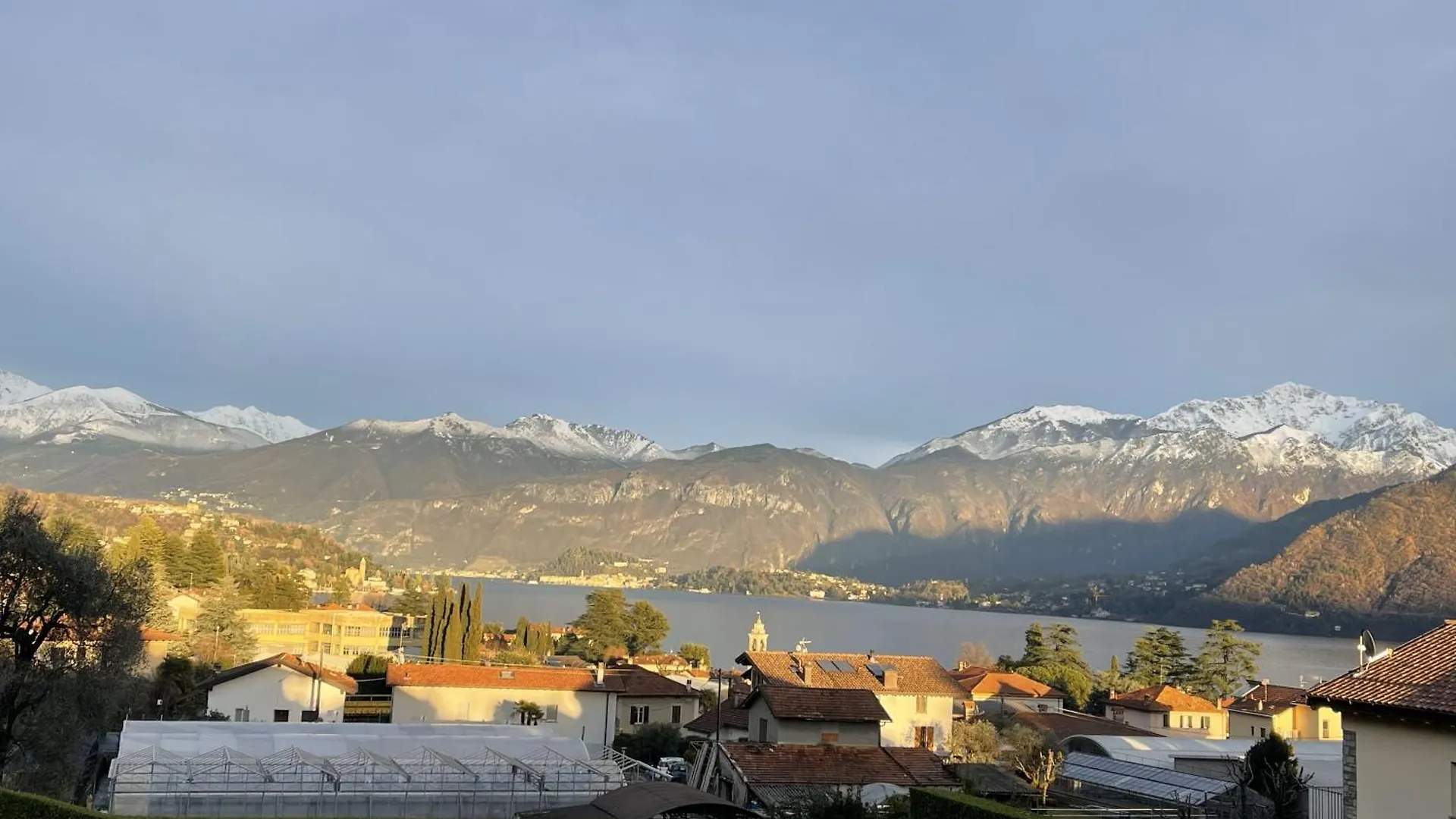 La Rosa Del Lago Lenno